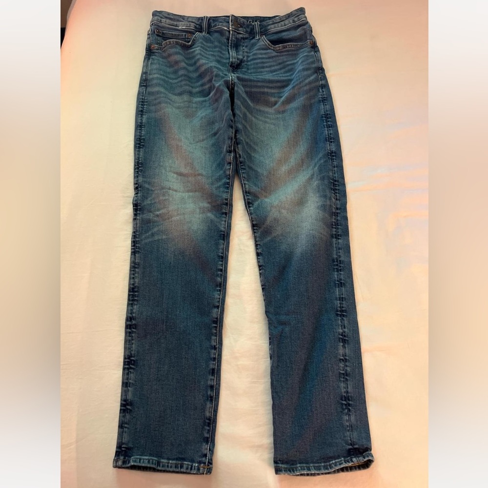 American Eagle Outfitters Men's Straight Blue Jeans